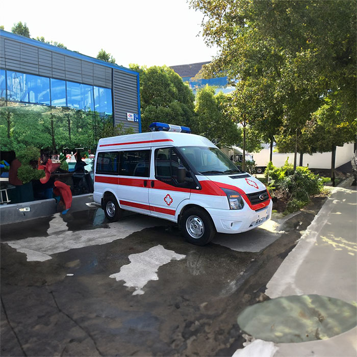 长沙出租救护车联系方式