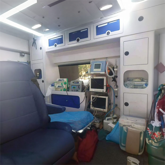 长沙出租急救车电话