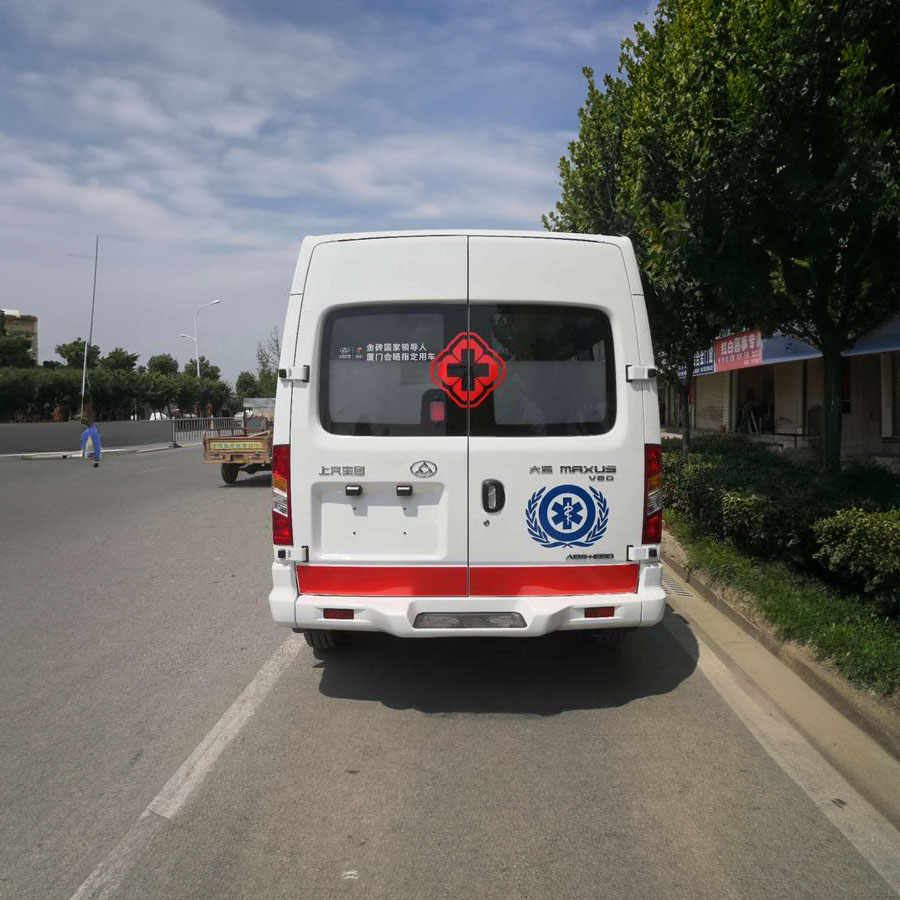 长沙租赁私人救护车电话号码