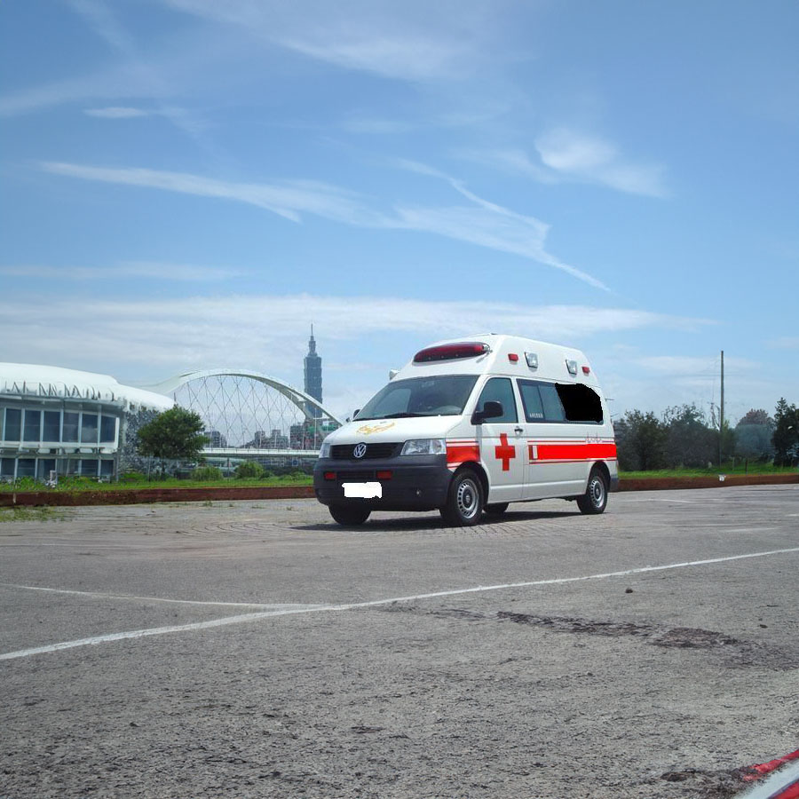 长沙租赁救护车电话号码