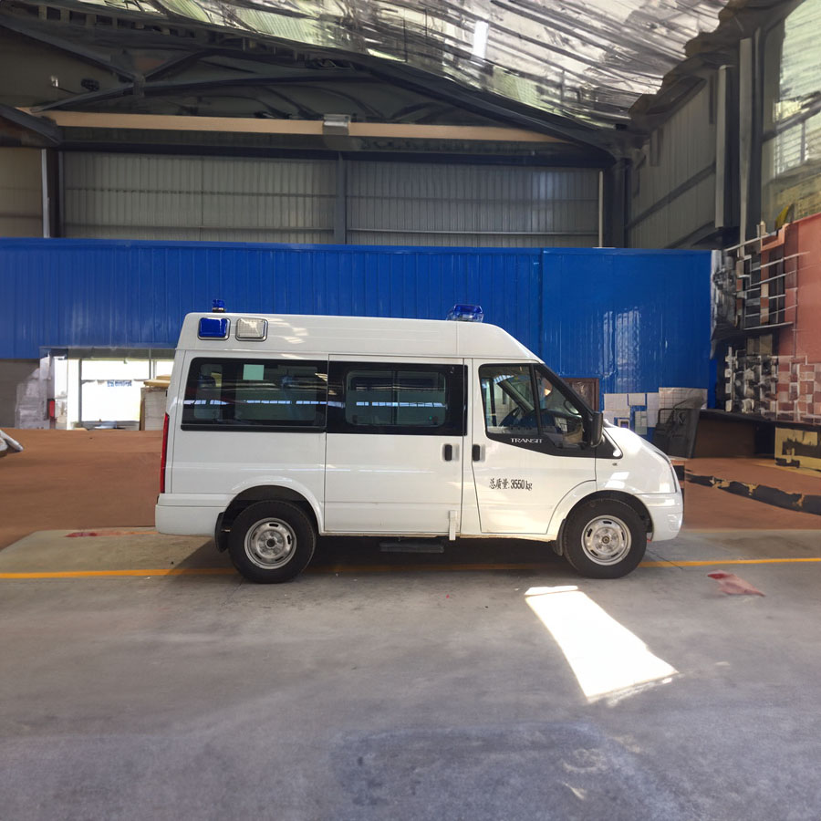 长沙出租救护车联系电话