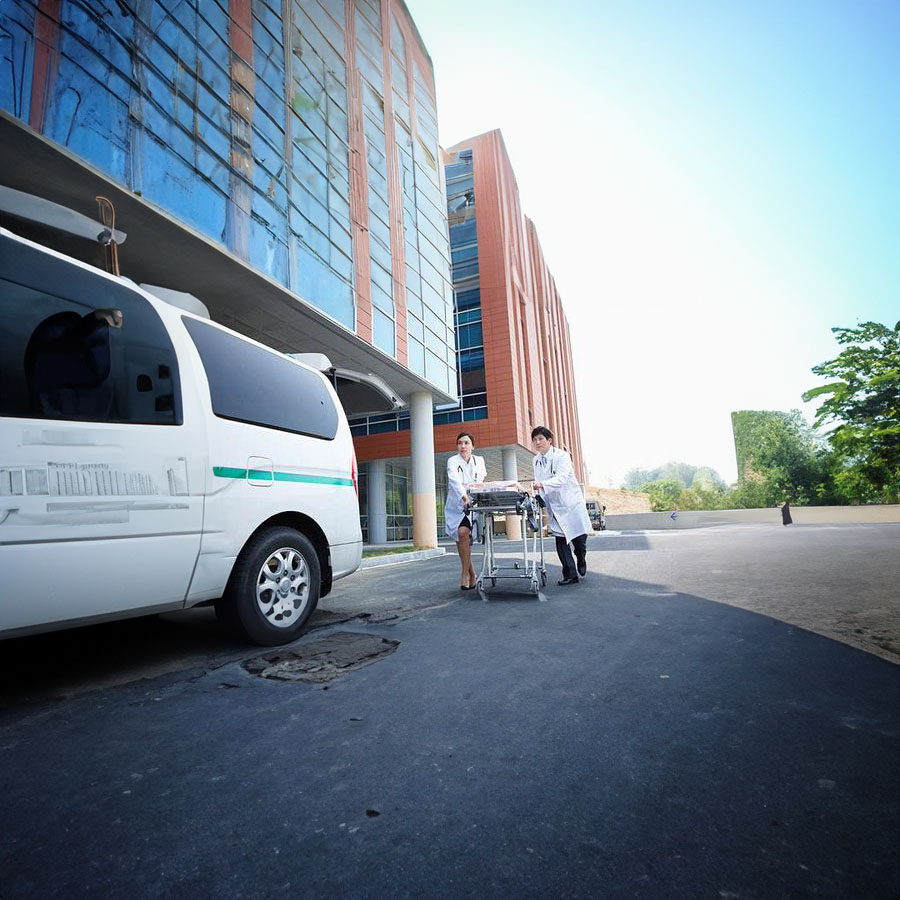 长沙租赁救护车电话号码